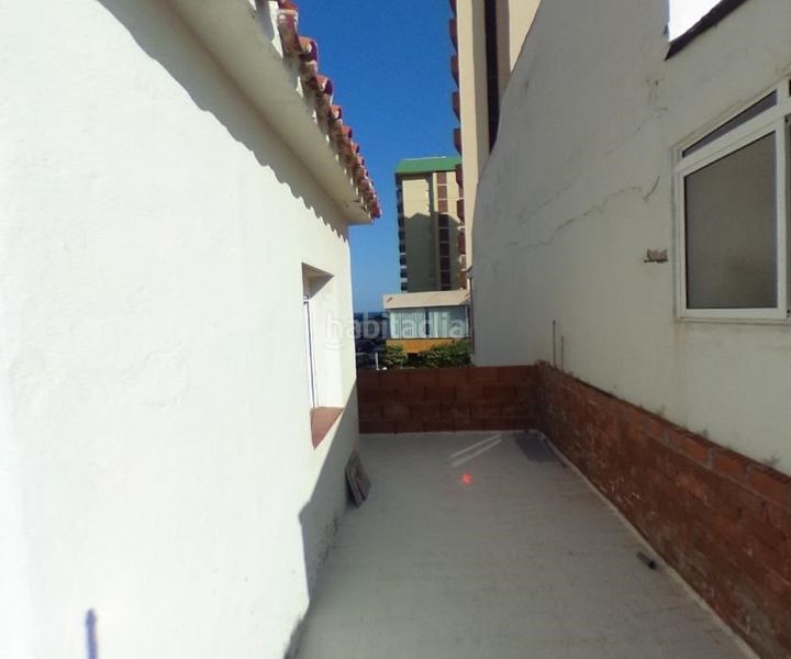 Foto 5714760d-b8b0-4352-8352-6f8d9a0c2357. Casa adossada amb aparcament a Puerto Deportivo Fuengirola
