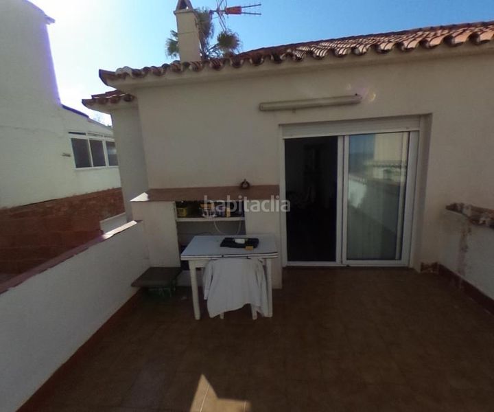 Foto cfeb43f4-e0e6-442c-a324-b74f64a4e508. Casa adossada amb aparcament a Puerto Deportivo Fuengirola