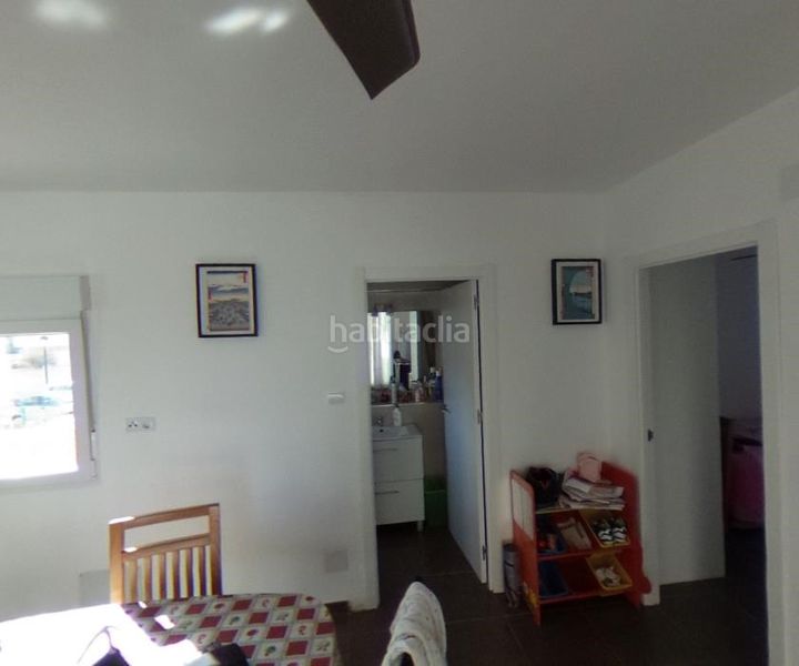 Foto dae3f929-f280-4c19-a6b9-b4761958a968. Casa adossada amb aparcament a Puerto Deportivo Fuengirola