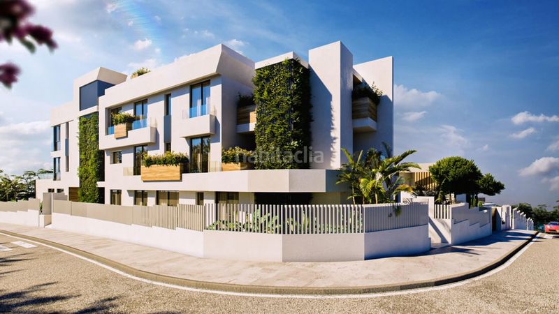 Foto 1676d36e-0bab-48d8-b388-68e893bfe68b. Planta baixa amb calefacció aparcament piscina a Marbella