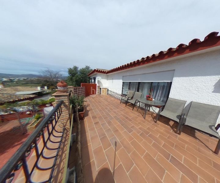 Foto 0203fa1b-7dbe-450c-8569-fc2713e3bc2d. Xalet amb aparcament a campo de Mijas Mijas