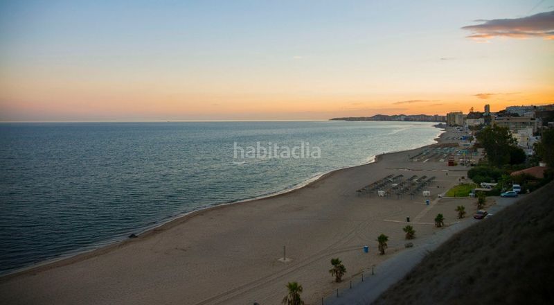 Foto faf96de9-0536-4156-990f-79065f1fe77b. Àtic amb calefacció aparcament piscina a Las Gaviotas - Carvajal Fuengirola