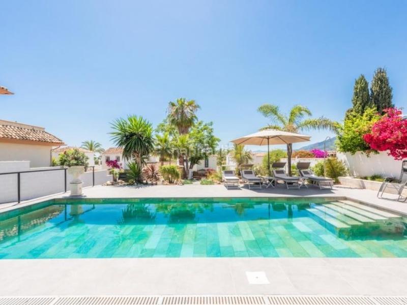 Foto 195064c5-322a-41f0-86ff-b0453de8a332. Chalet villa de 3 dormitorios, 3 baños en Río Real, en Marbella