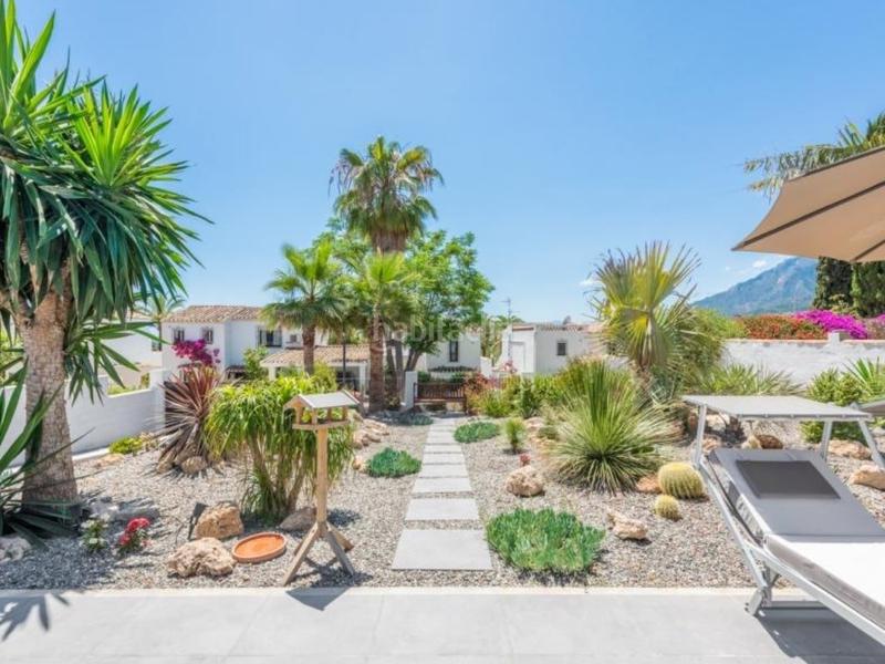 Foto 2649d849-b10c-4b4a-9415-af6e1f9410e5. Chalet villa de 3 dormitorios, 3 baños en Río Real, en Marbella