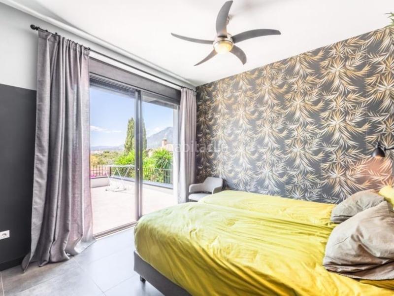 Foto 5e9182d0-ec55-43a3-8deb-e50910728dc6. Chalet villa de 3 dormitorios, 3 baños en Río Real, en Marbella