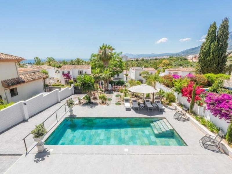 Foto 90b97fc4-69b2-4a45-81ff-2bce38f6d726. Chalet villa de 3 dormitorios, 3 baños en Río Real, en Marbella