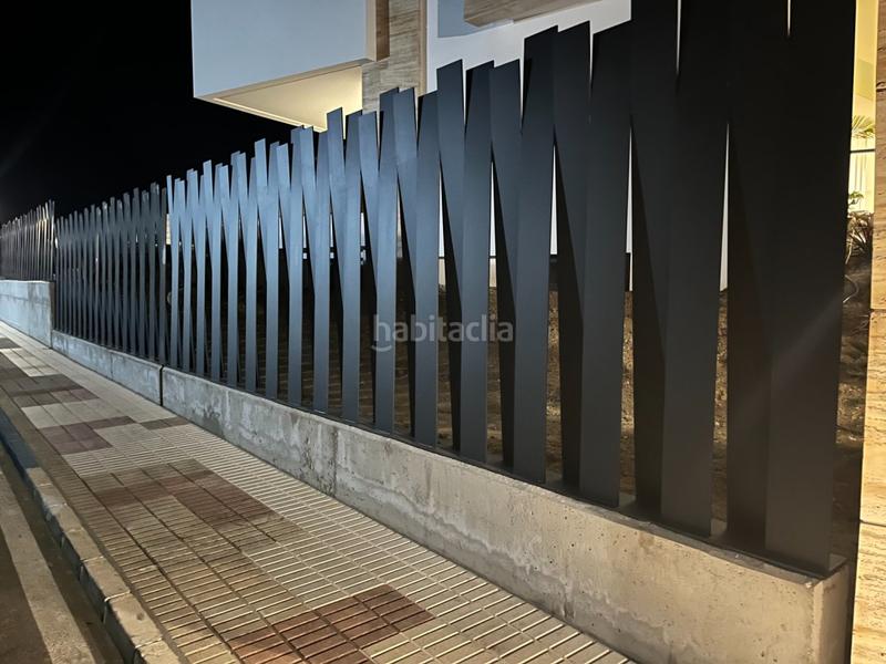 Foto ebc1fa23-649a-4529-a7fd-a92482525c9b. Chalet villa de 5 dormitorios y 6 baños localizada en la milla de oro, . obra nueva en Marbella