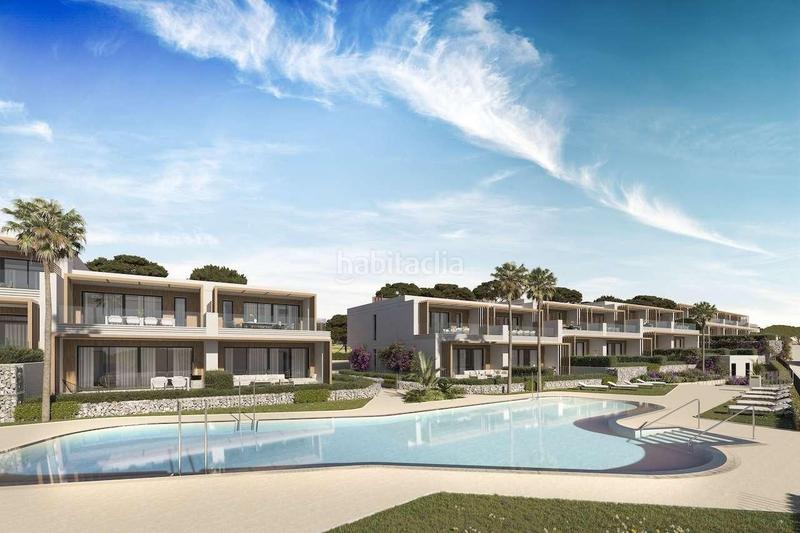 Foto 0d656363-f850-44d2-8644-757f4e04cc9e. Casa adosada obra nueva espectaculares adosados 4 habitaciones piscina garage vistas al mar en Mijas