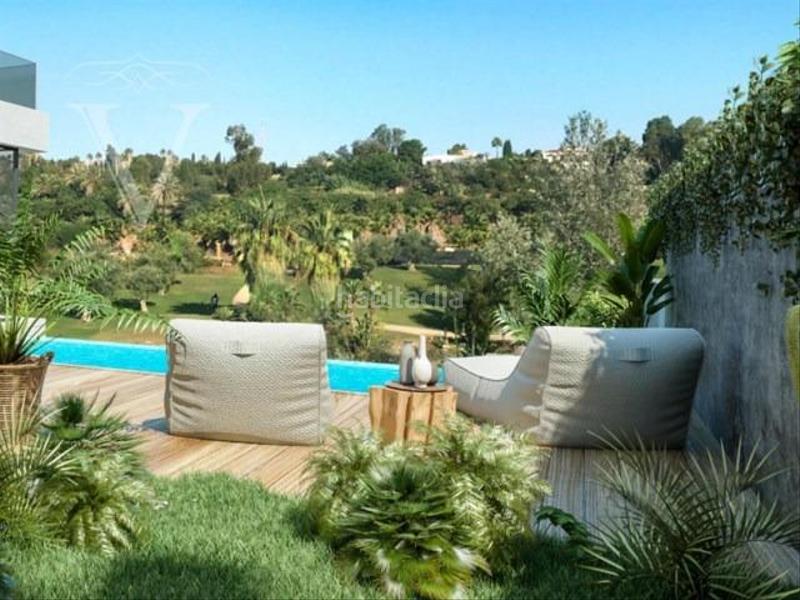 Foto 2afddd35-63f4-4747-9034-5f74792f22ca. Chalet con riscaldamento parcheggio piscina in Paraiso - Barronal Estepona