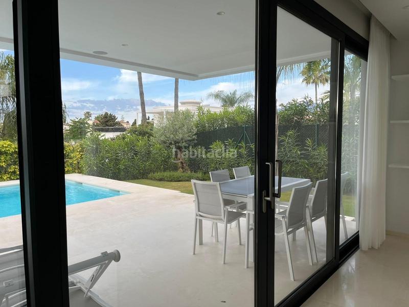 Foto 30bae00e-c266-4a6c-a589-a0b4bc050574. Chalet con riscaldamento parcheggio piscina in Paraiso - Barronal Estepona