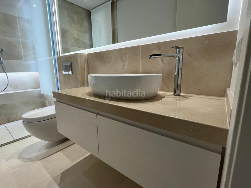 Foto dcc7ac52-d074-4c86-8704-b8ee1e6c0f53. Chalet con riscaldamento parcheggio piscina in Paraiso - Barronal Estepona