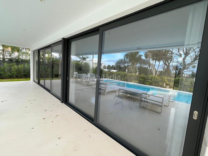 Foto f9063ed2-e108-48d6-942f-4f229a992afa. Chalet con riscaldamento parcheggio piscina in Paraiso - Barronal Estepona