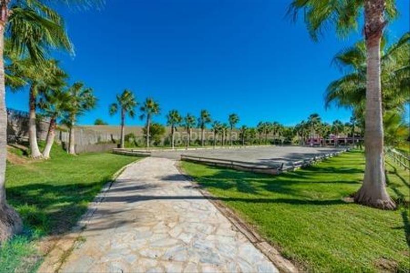 Foto b04634fe-e7d4-47e5-931e-0a641f83f2bf. Masía finca rústica para amantes del mundo ecuestre o como inversión para alquiler vacacional en Cártama