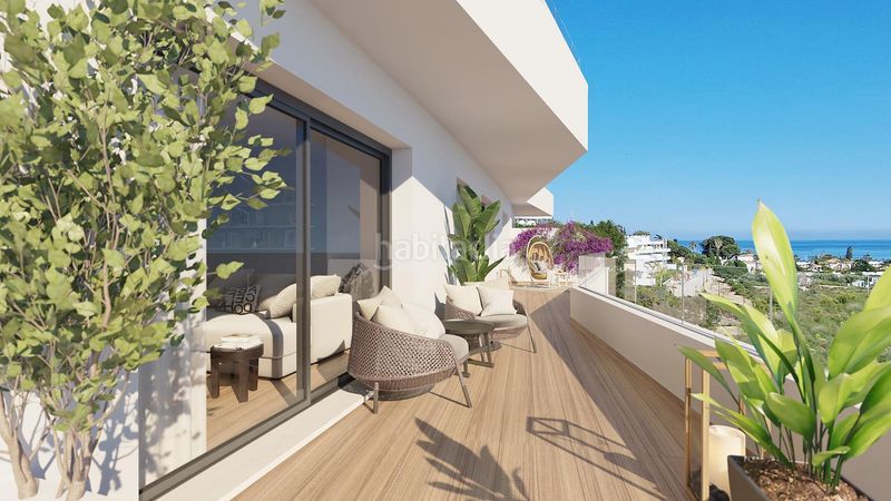 Foto 69b7cfe2-ecb8-4421-af2a-24760390db1e. Apartamento  planta primera de 3 dormitorios, 2 baños, terraza y jardín con vistas al mar. en Estepona