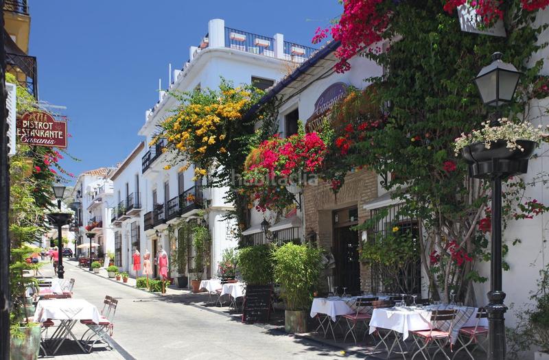 Foto 64b77a47-8e98-4b2d-a2b1-ad14d5a61b53. Apartamento  de 3 dormitorios y 3 baños en nueva andalucía, en Marbella