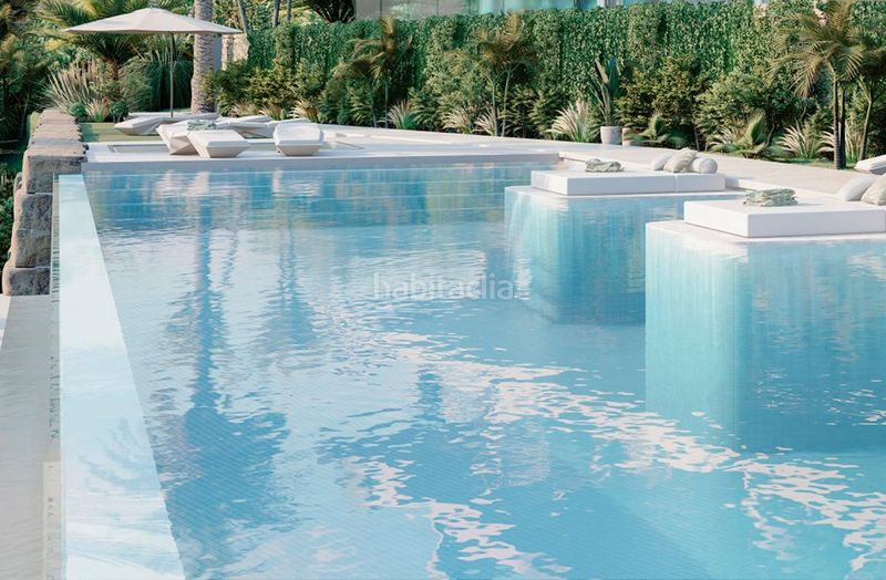 Foto 4d5cf784-38a6-4a07-b3bc-4e37bbf8af1d. Àtic amb calefacció aparcament piscina a Las Gaviotas - Carvajal Fuengirola