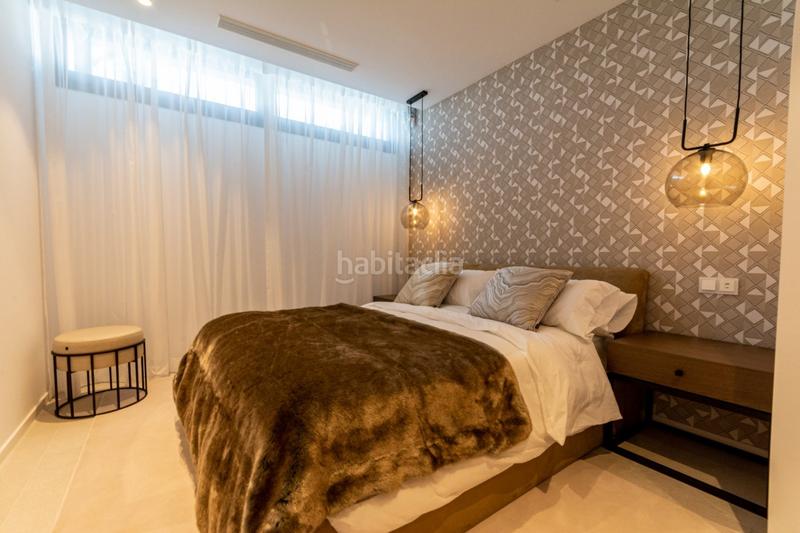 Foto c5ac493a-67ce-4978-81ab-c11a0337d1c4. Chalet hora de vivir tu sueño la villa perfecta vistas panorámicas al mar y a la montaña en Marbella