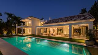 Chalet à Paraiso - Barronal. Impresionante villa de lujo de 5 dormitorios y 6 baños en el par