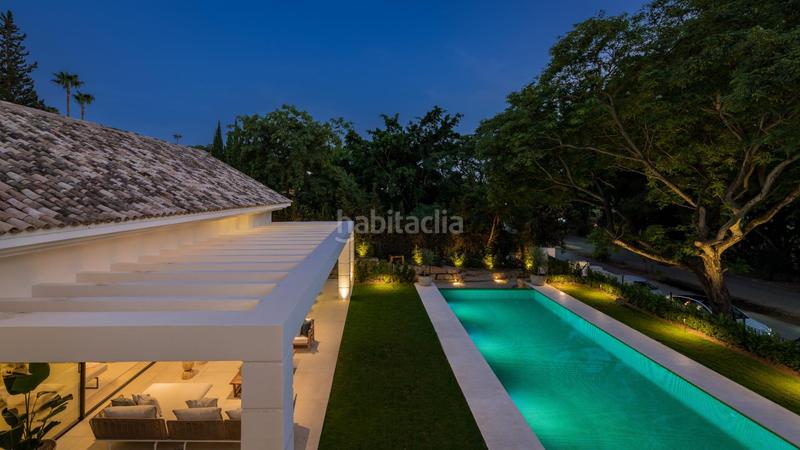 Foto 19bd4084-ab1f-4db7-a371-40b190142e67. Chalet avec chauffage parking piscine dans Paraiso - Barronal Estepona