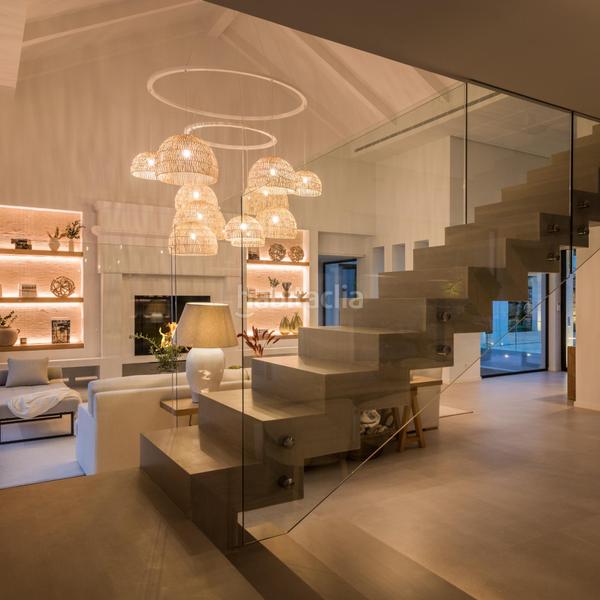 Foto 24b237d4-82b1-4b4e-aad1-efaae3ec3411. Chalet avec chauffage parking piscine dans Paraiso - Barronal Estepona