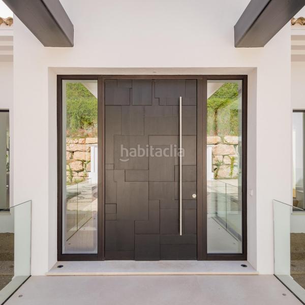 Foto 449d9dbb-d765-4cee-a30e-6711a3526002. Chalet avec chauffage parking piscine dans Paraiso - Barronal Estepona