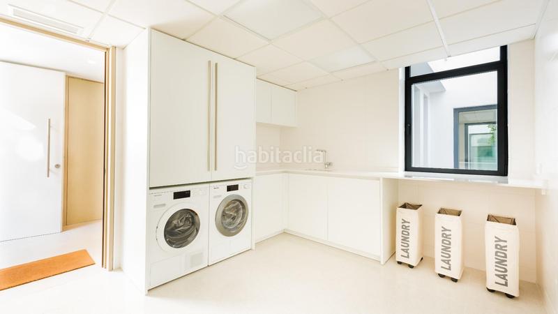 Foto 63043b2a-6d56-4527-9ce2-36b03b594c3a. Chalet avec chauffage parking piscine dans Paraiso - Barronal Estepona