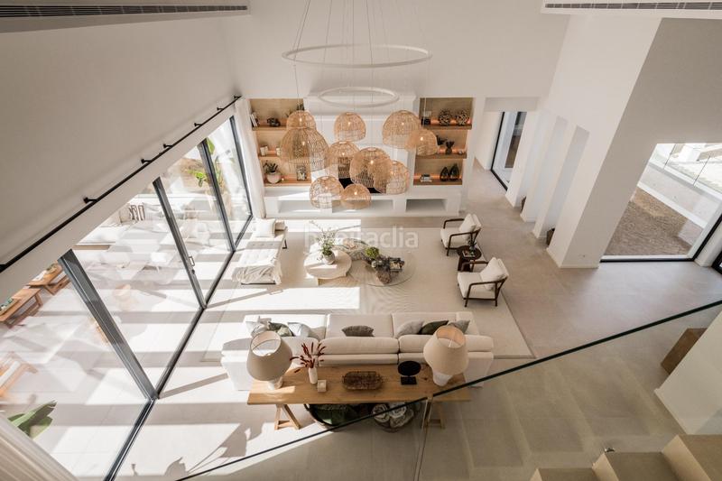 Foto b2ac00da-9b5c-4c34-8197-373185fb2049. Chalet avec chauffage parking piscine dans Paraiso - Barronal Estepona