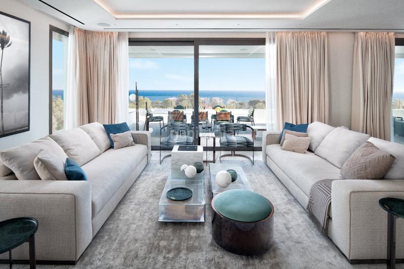 Foto 27a4e961-ac18-4b81-89f7-bad63cc2b9a3. Attique avec chauffage parking piscine dans Las Lomas de Río Verde Marbella