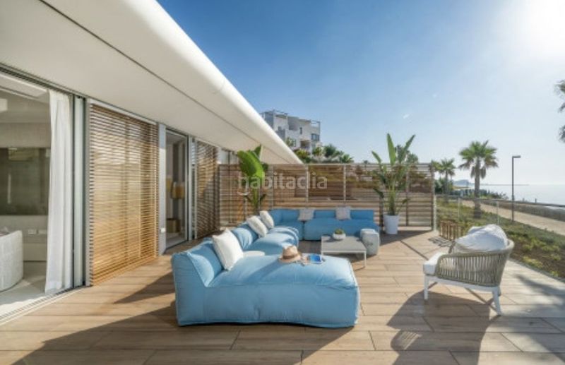 Foto c75663c2-bf5a-4dce-bfe8-a782527fa720. Xalet amb calefacció aparcament piscina a Bahía Dorada Estepona