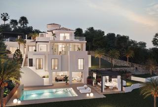 Chalet à Los Naranjos. Moderna villa de 6 dormitorios y 6 baños con vistas a la montaña