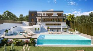 Chalet en Sotogrande Costa. Villa de lujo de 4 dormitorios y 7 baños con magníficas vistas.