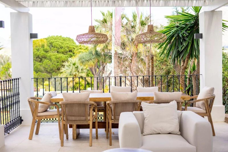 Foto 5950b371-39c8-46e0-898e-c16b991d4e72. Xalet amb aparcament piscina a Las Brisas Marbella