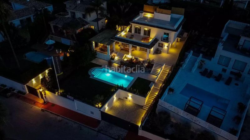 Foto 93af024c-70c8-49be-85aa-1f489498b9a9. Xalet amb aparcament piscina a Las Brisas Marbella