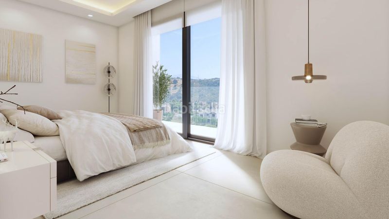 Foto 02c62d60-9fce-4bd7-91c9-b1cbb1e2f2de. Casa adosada adosado de 4 dormitorios y 3 baños con vistas al mar. valle romano, en Estepona