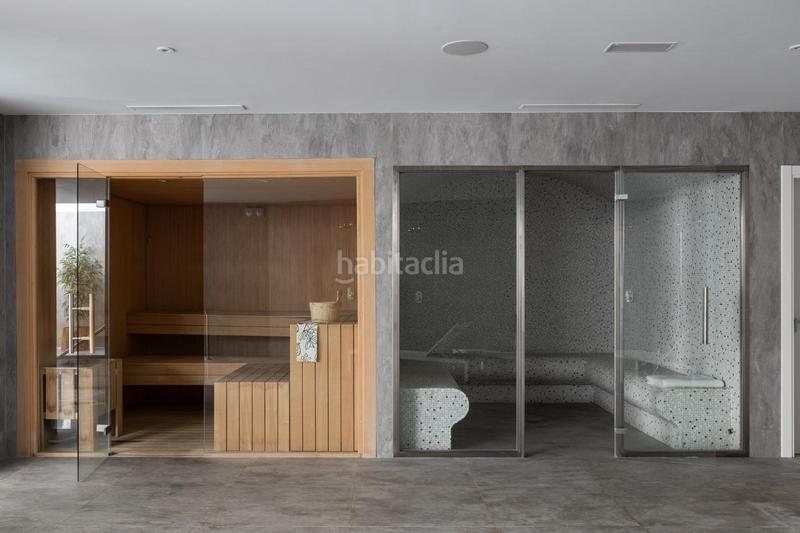 Foto d54723e7-1b96-4796-9386-75f45881a155. Ático  dúplex de 3 dormitorios, solarium y vistas al mar en exclusiva urbanización. en Marbella