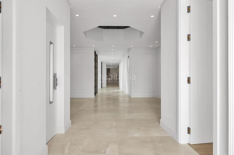 Foto 4a5368a4-c57b-4c0d-9dec-255467b2ac33. Chalet villa de 6 dormitorios y 9 baños en sierra blanca, en Marbella