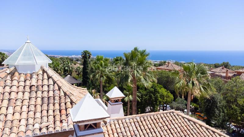 Foto de33c9d1-4053-4ff9-99ce-e791e6ed49fb. Chalet villa de 6 dormitorios y 9 baños en sierra blanca, en Marbella