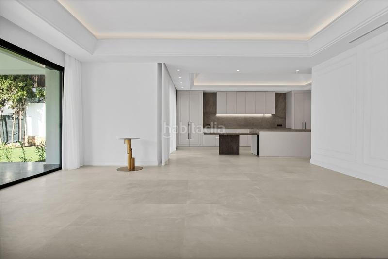 Foto ff7f1619-2bca-4245-bd1c-42fea2818170. Chalet villa de 6 dormitorios y 9 baños en sierra blanca, en Marbella