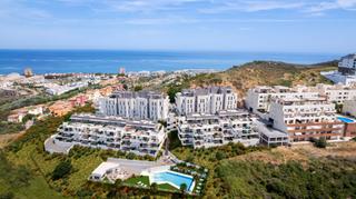 Ático en La Duquesa. Ático de 2 dormitorios y 2 baños con vistas al mar. manilva