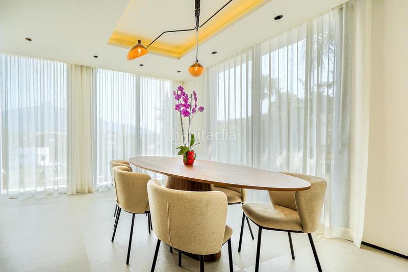 Foto 177d878b-dd78-4c64-9b18-20307fc5e8f4. Xalet amb calefacció aparcament piscina a La Dama de Noche - La Alzambra Marbella