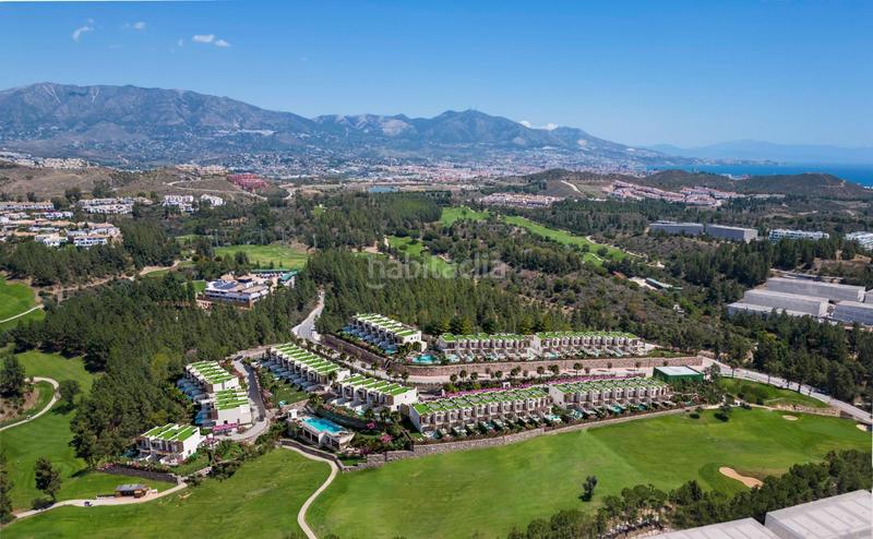 Foto dfcd96c7-f1cc-4cf9-929f-17988a05e00b. Casa adosada adosado de 3 dormitorios y 3 baños con jardín privado. el chaparral, costa en Mijas