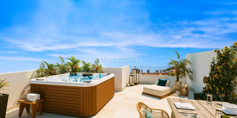 Foto 27fc31bb-c662-4f9c-8263-d2e8d1d714f0. Casa adossada amb aparcament piscina a Manilva pueblo Manilva