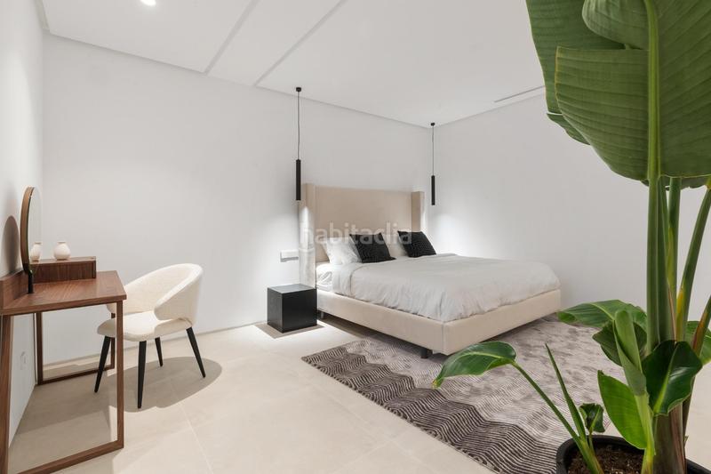 Foto 2992ff10-bcee-4e67-918c-39607b7f1631. Chalet avec chauffage parking piscine dans Nueva Alcántara Marbella