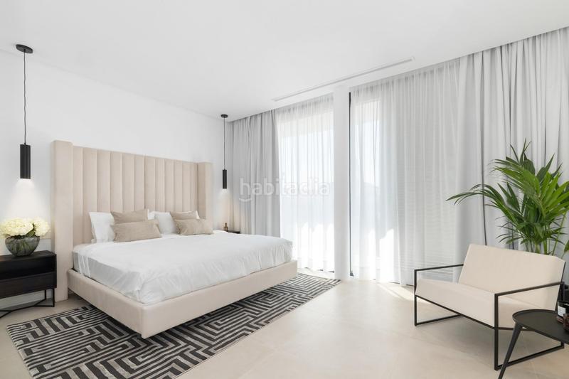 Foto 2dd84f59-a705-4e94-ba74-1666a377c64b. Chalet avec chauffage parking piscine dans Nueva Alcántara Marbella