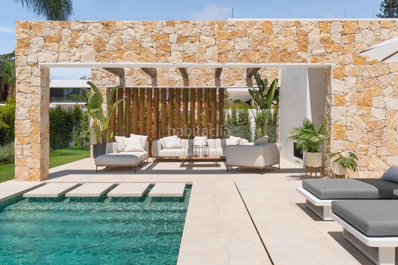 Foto 53bdaff9-f4e2-44d3-ba00-9f74c320c7fa. Chalet avec chauffage parking piscine dans Nueva Alcántara Marbella