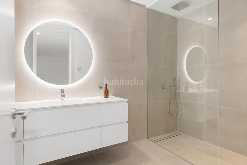 Foto d2a9f36e-564f-47f3-aa44-af4e8e592a4d. Chalet avec chauffage parking piscine dans Nueva Alcántara Marbella