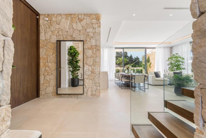 Foto ec9dcb02-ddf0-49e1-9639-66ebbfe29d33. Chalet avec chauffage parking piscine dans Nueva Alcántara Marbella