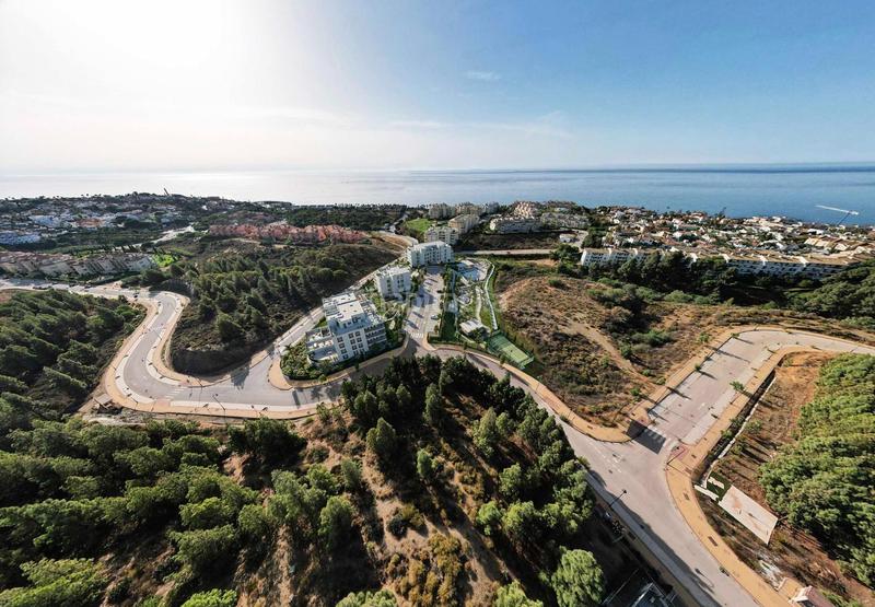 Foto 4f7282be-7a8f-412f-84bc-6140c9f504dc. Apartamento  planta tercera de 3 dormitorios y 2 baños con vistas al mar. el chaparral, costa en Mijas