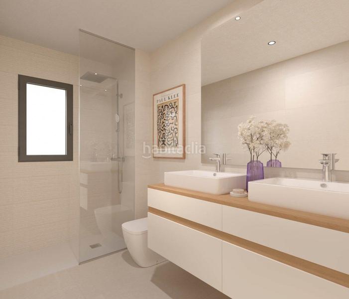 Foto e63e03ba-273e-427a-825e-aebc3ecd7f21. Ático  de 2 dormitorio y 2 baño . obra nueva en Torremolinos