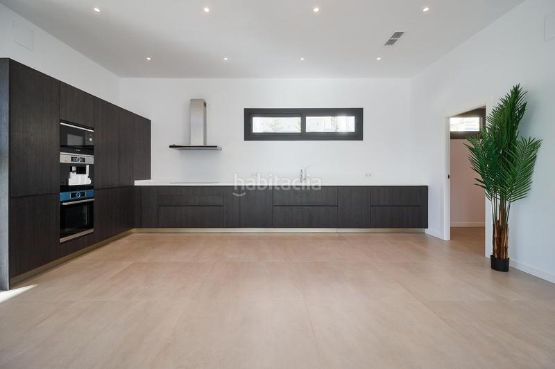 Foto 23febeab-3002-4397-86cb-5d2ce3599f04. Chalet con riscaldamento parcheggio piscina in Santa María Marbella